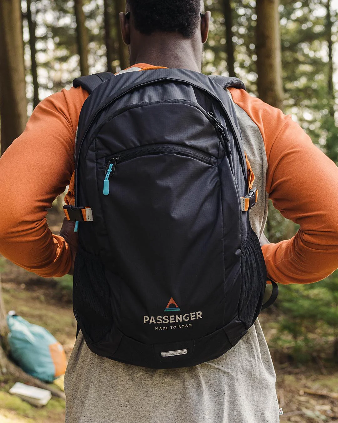 Track 30L Backpack - Black - Image 5