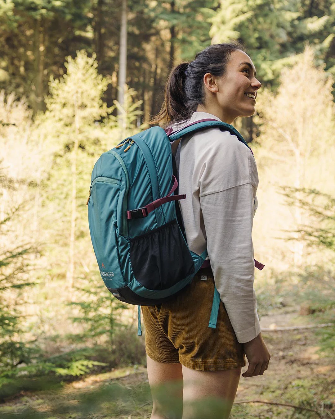 Track 30L Backpack - Mediterranean - Image 2