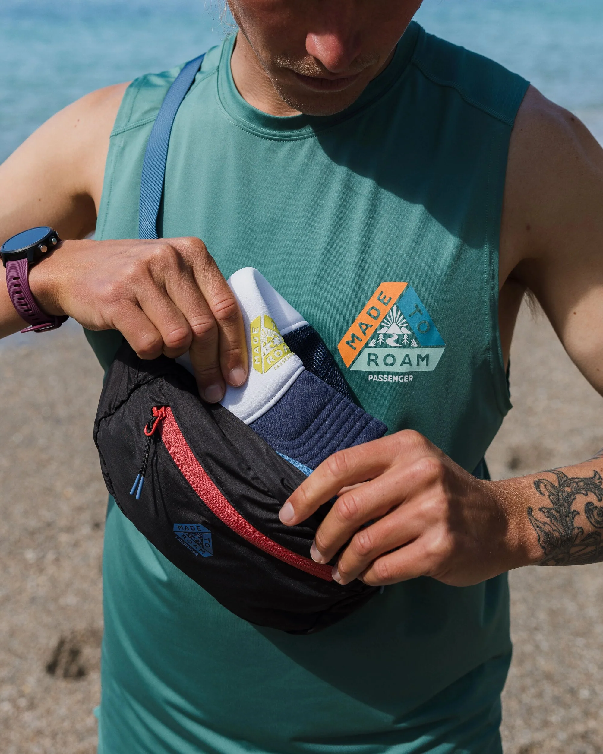 Trail Light Packable Hip Pack - Black - Image 3