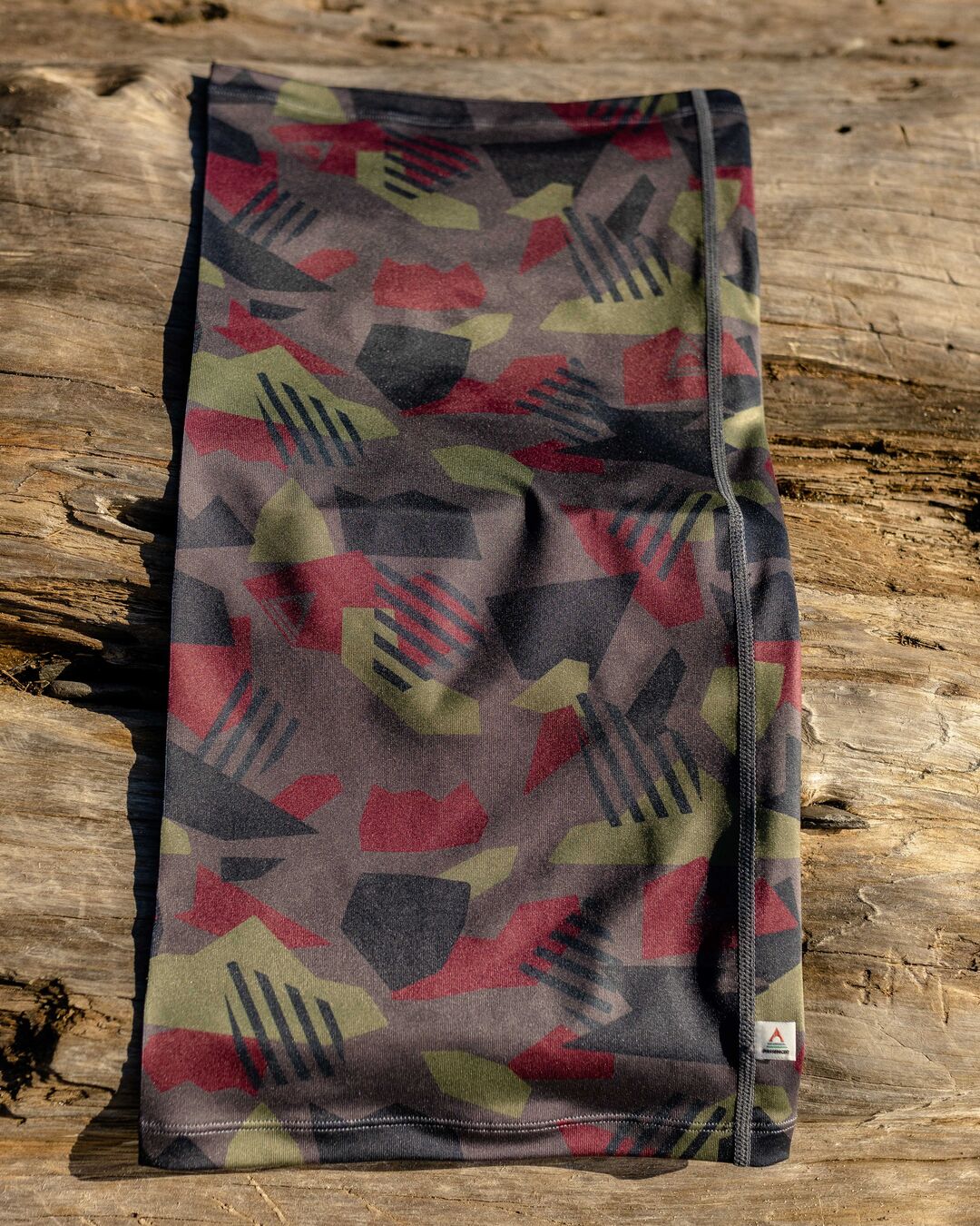 Trail Gaiter - Charcoal Camo Pattern - Image 5