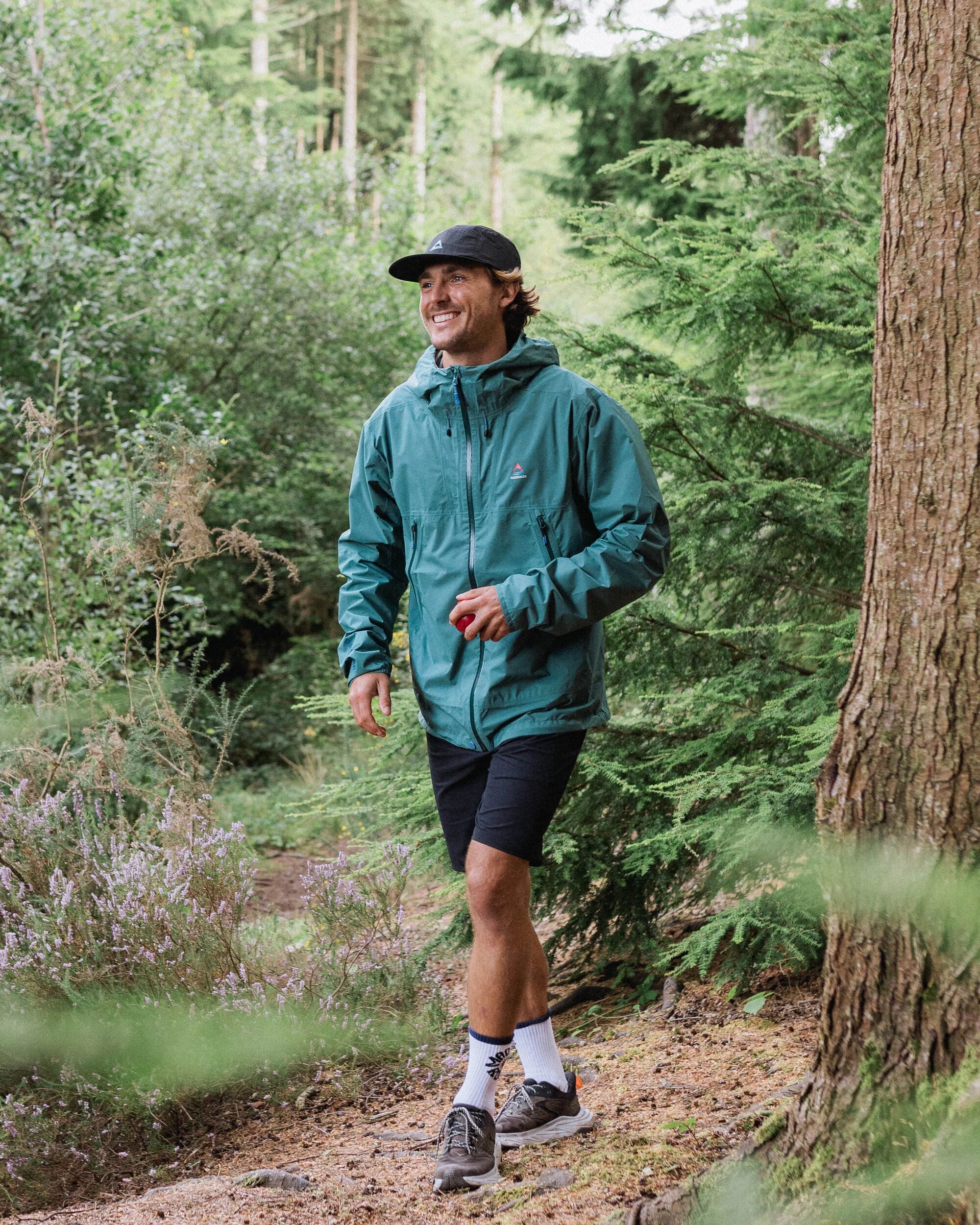 Trailscape Light Men's Waterproof Jacket - Deep Ocean - Image 3
