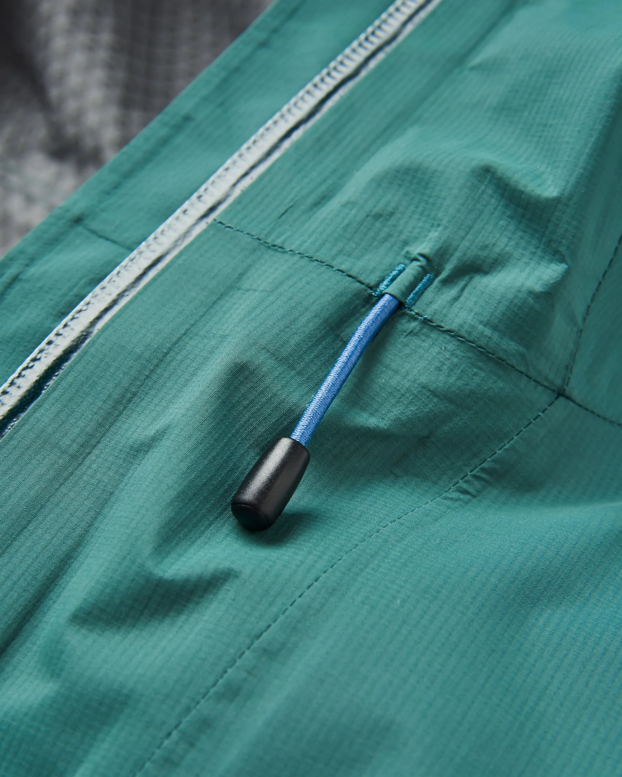 Trailscape Light Men's Waterproof Jacket - Deep Ocean - Image 9