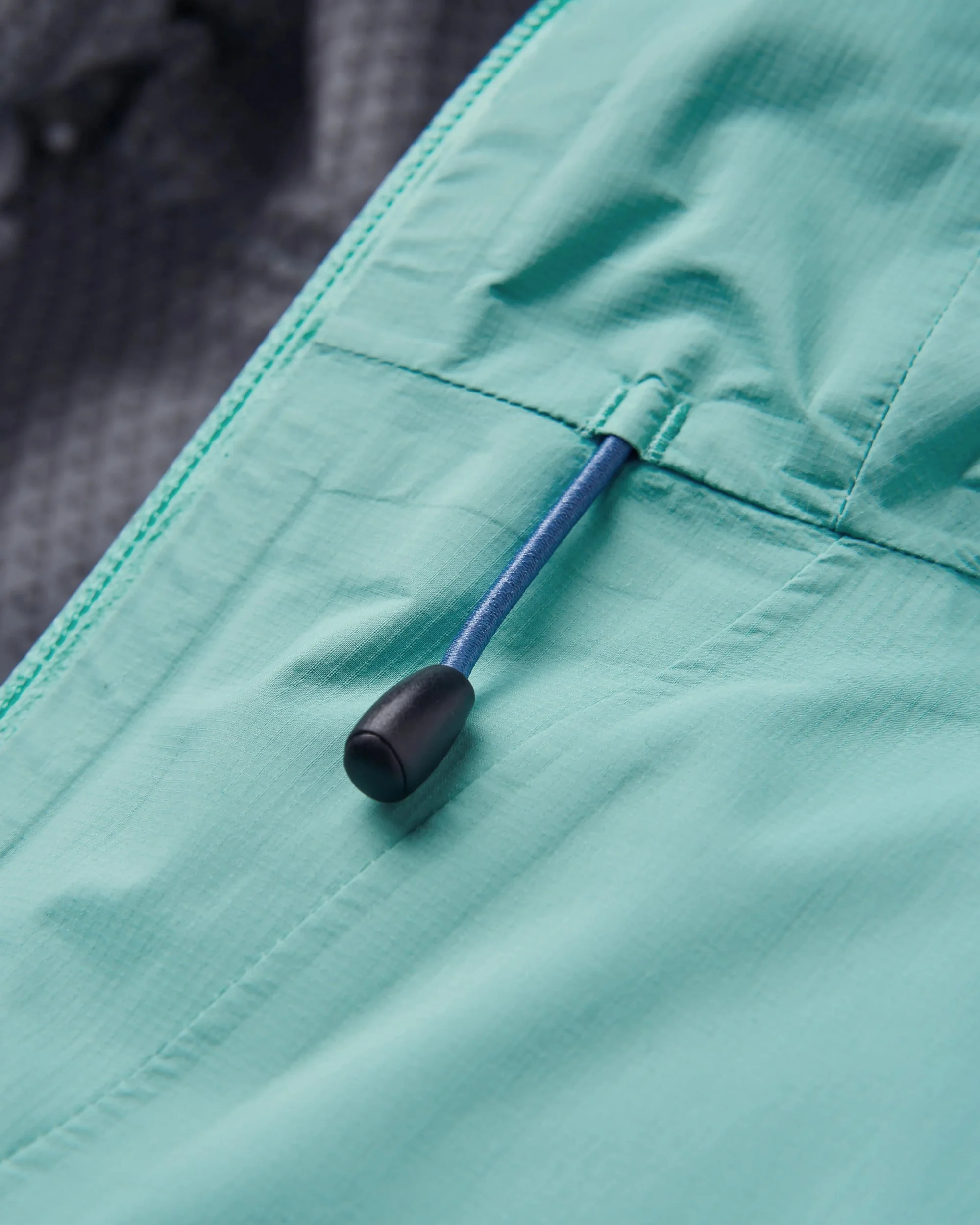 Trailscape Light Women's Waterproof Jacket - Aqua - Image 10