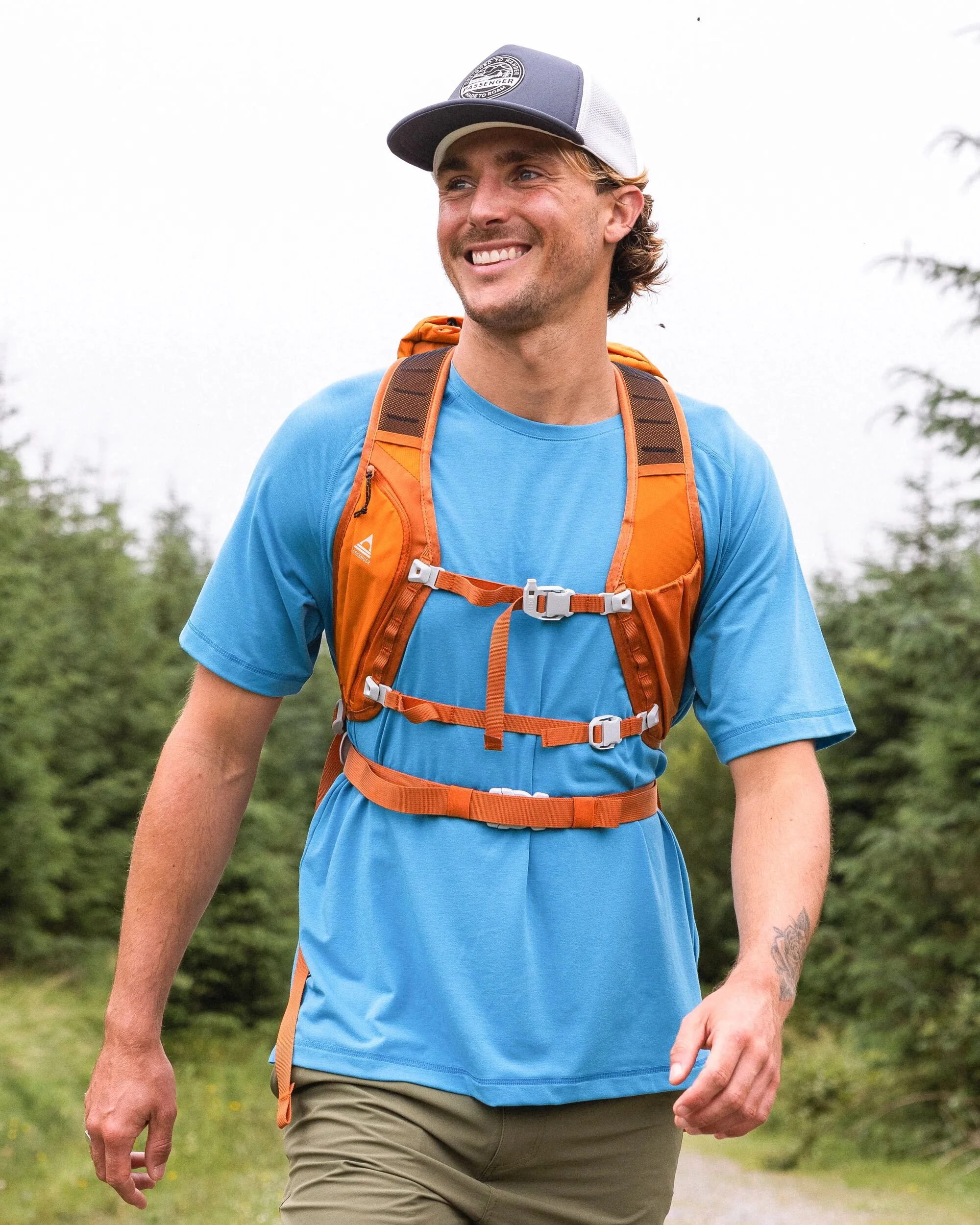 Trailscape 18L Backpack - Sunrise Orange - Image 4