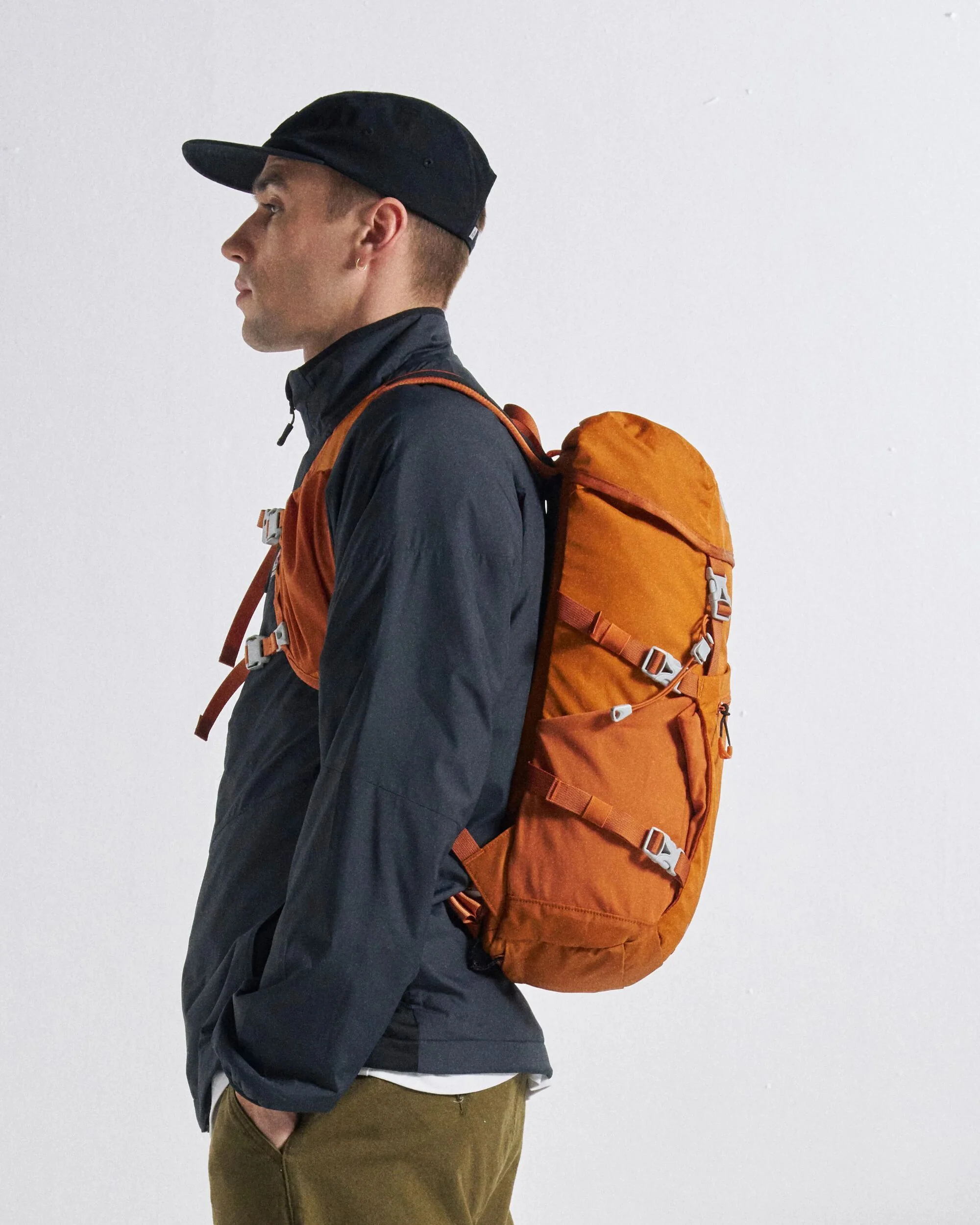 Trailscape 18L Backpack - Sunrise Orange - Image 8