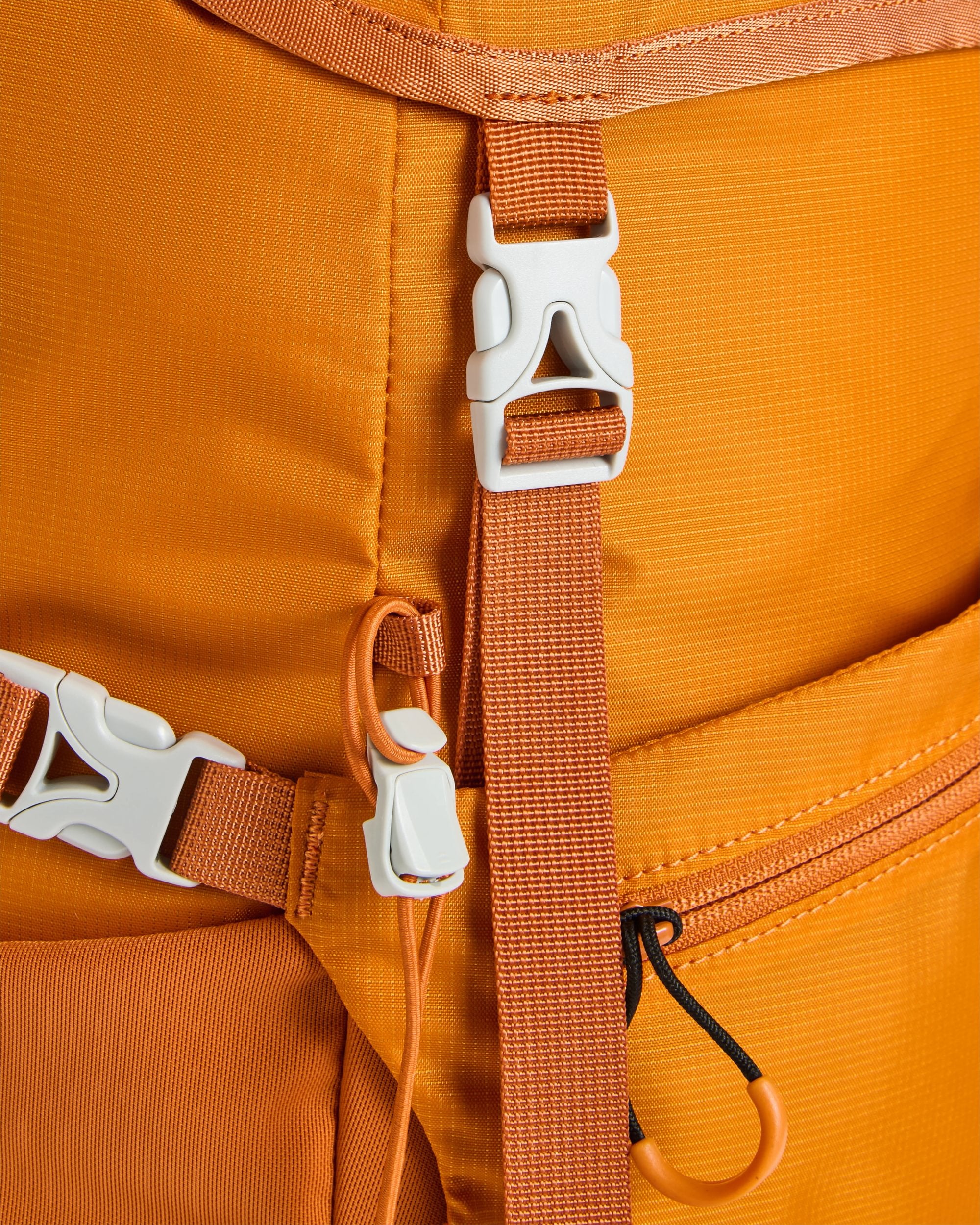 Trailscape 30L Backpack - Sunrise Orange - Image 8