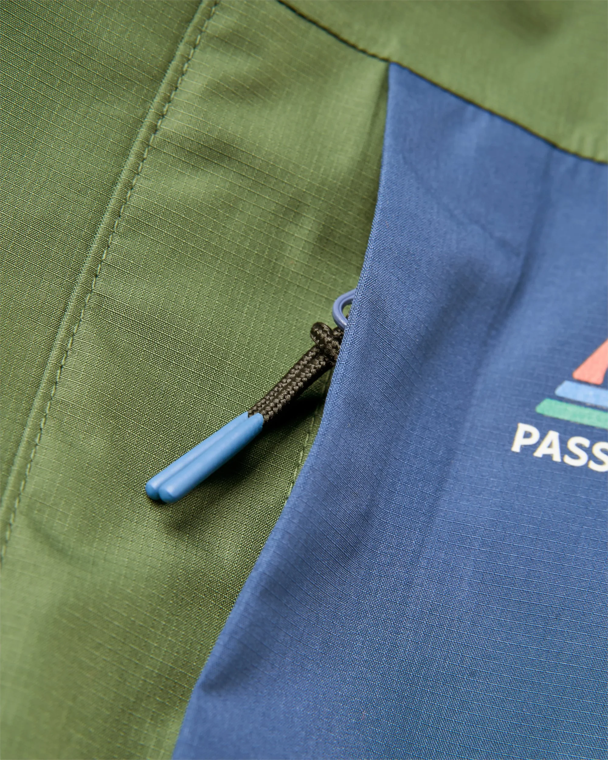 Trailscape Men's Waterproof Jacket - Dark Denim/Wild Green - Image 9
