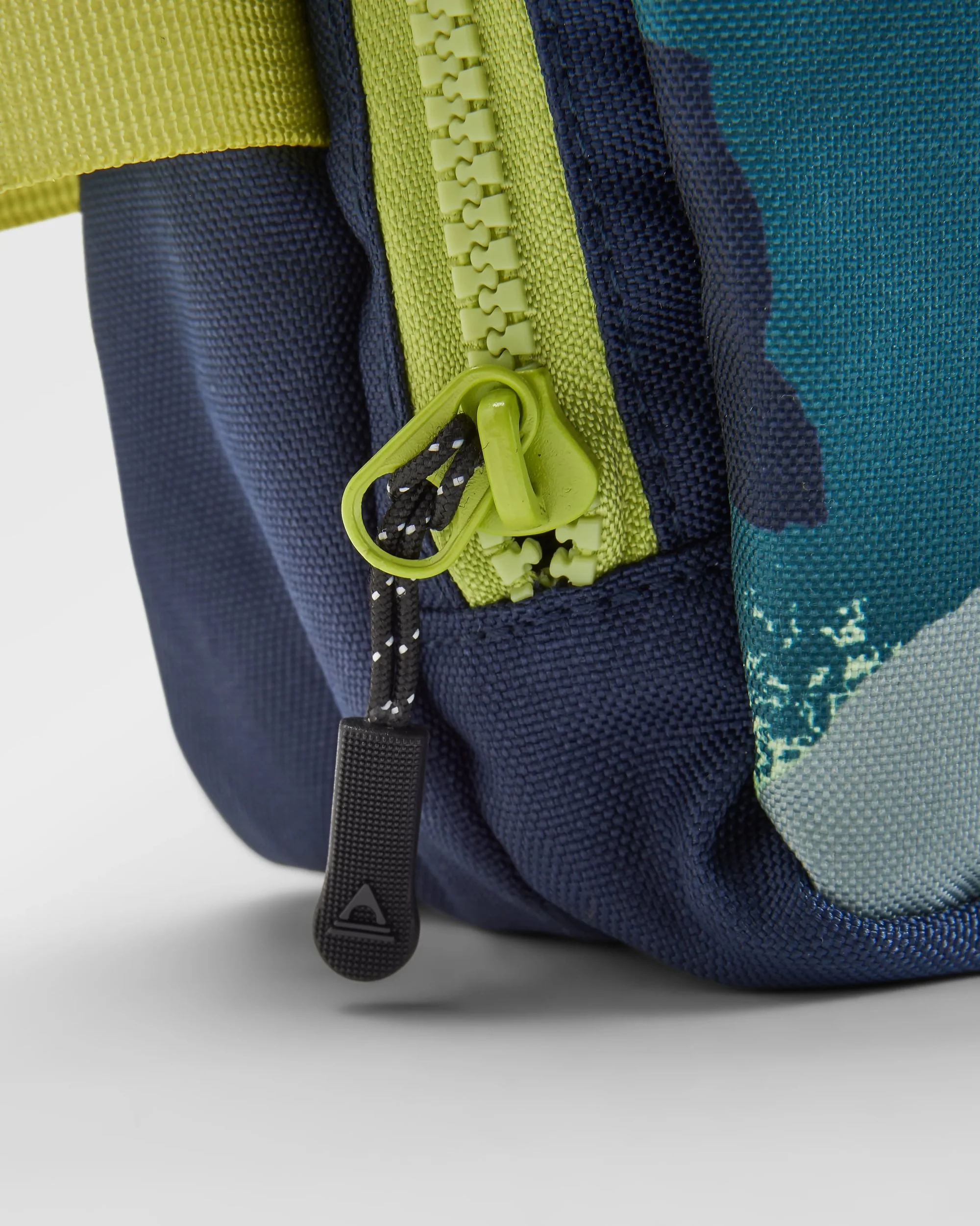 Travel Wash Kit - Alpine Camo Rain Forest - Image 4