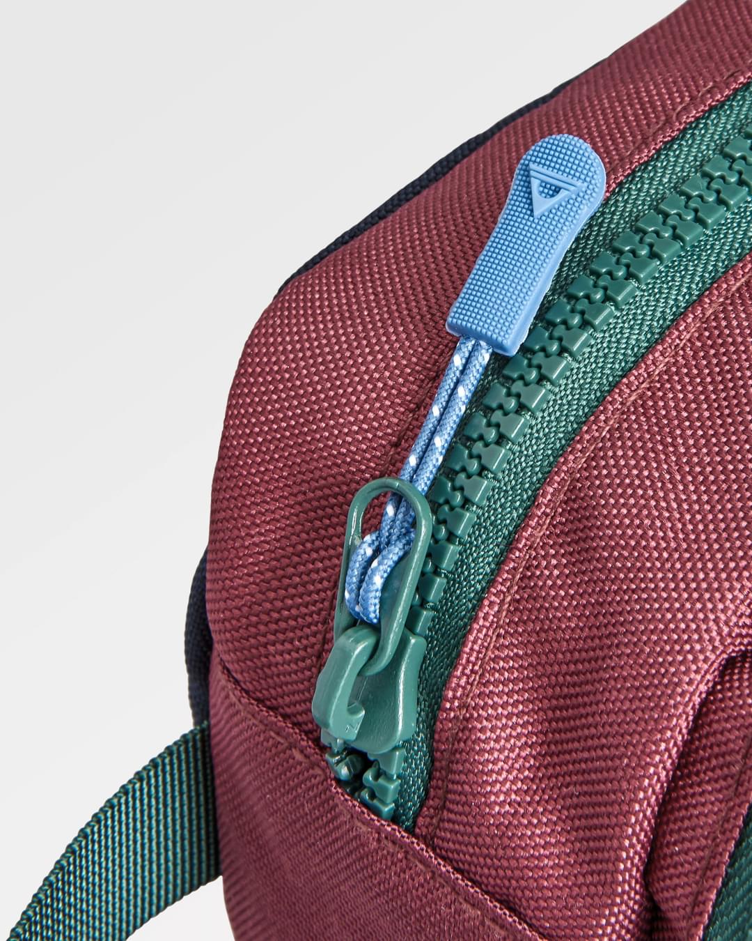 Travel Wash Kit - Samba/ Deep Navy - Image 5