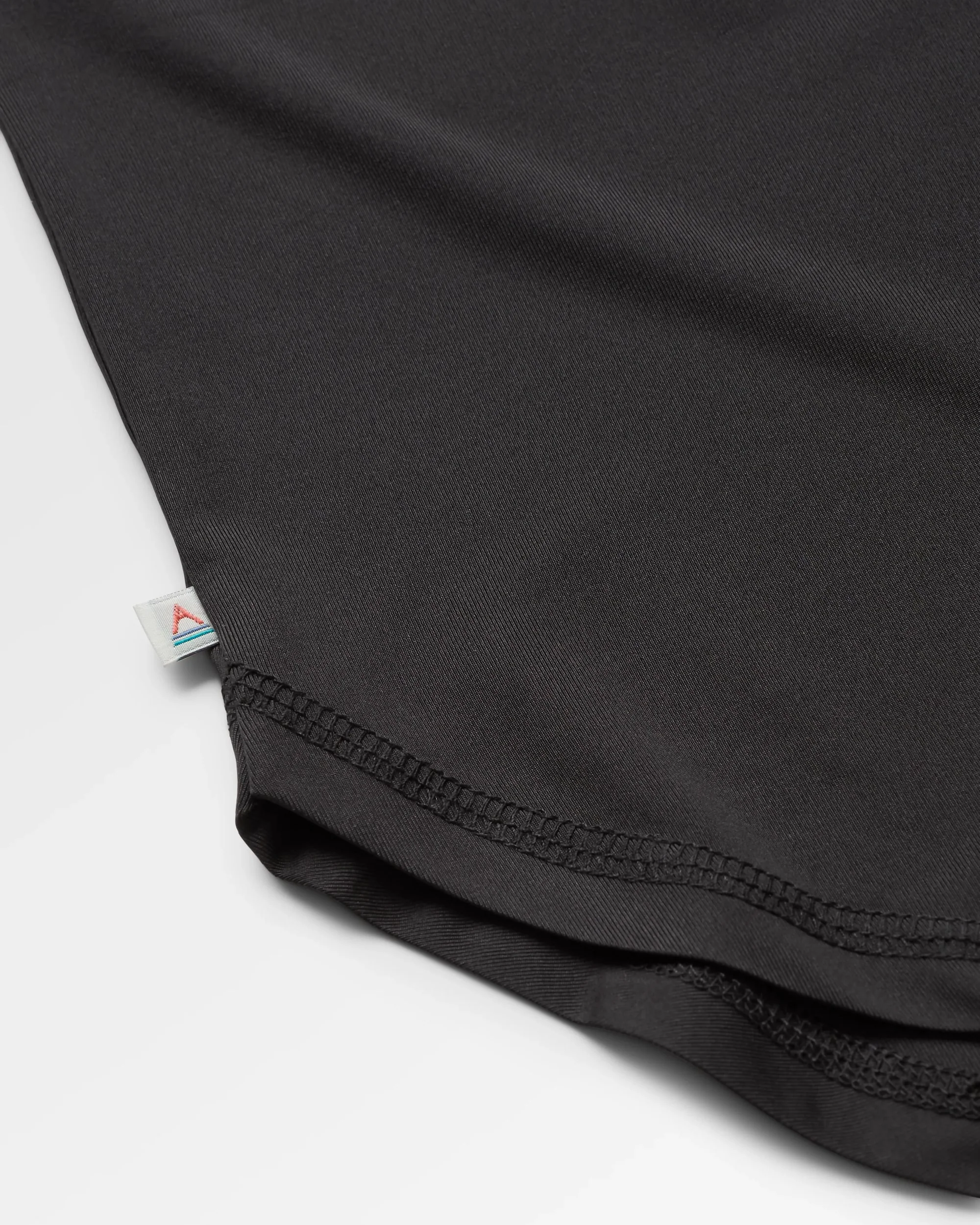 Twist Active Vest - Black - Image 5