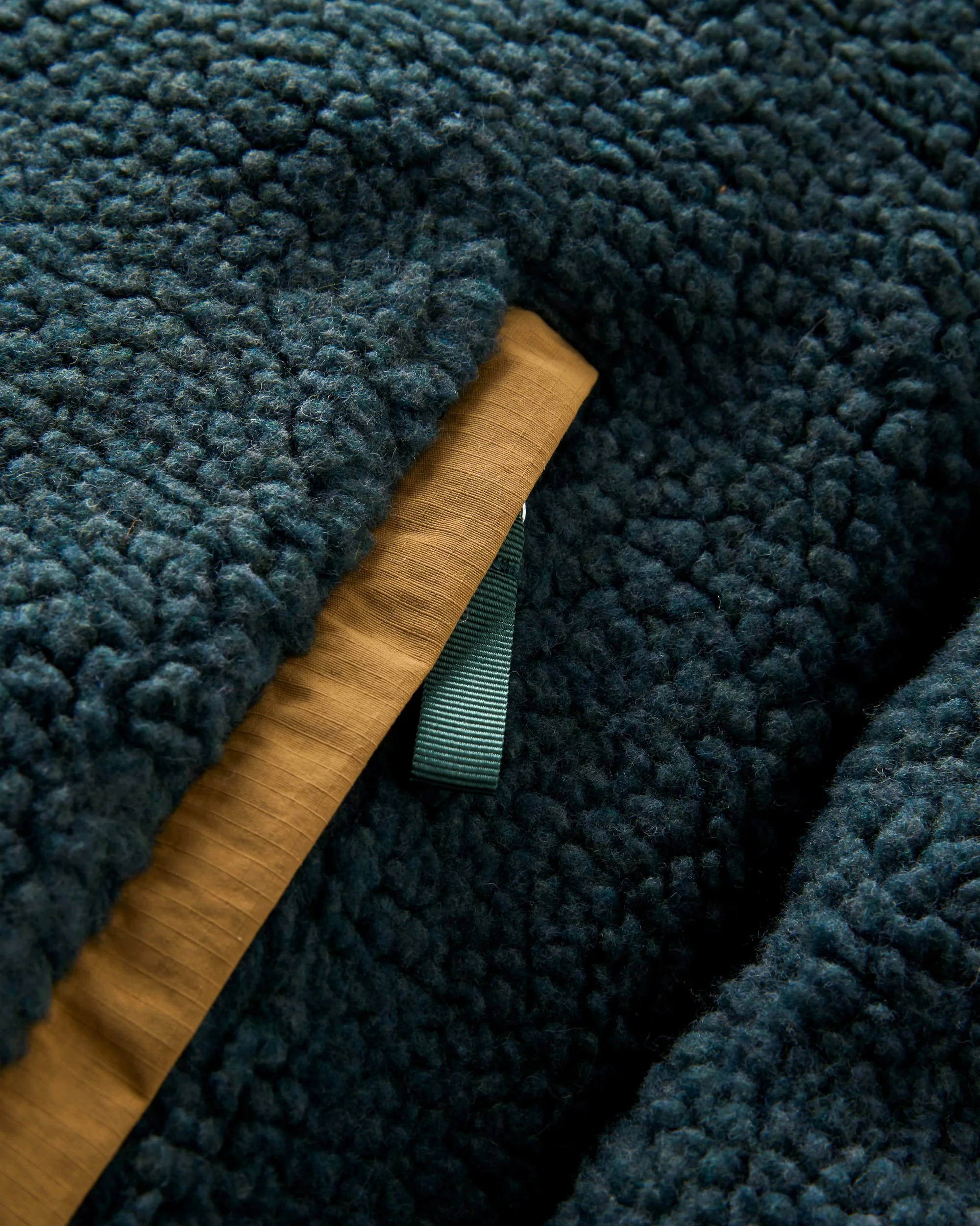 Valiant Deep Pile Fleece - Dark Fern - Image 13