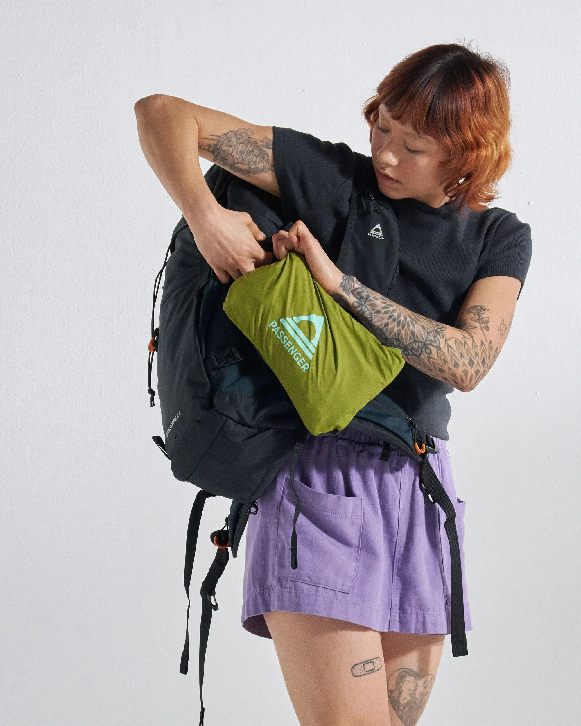 Viento Windshell Jacket - Dark Olive/Clover - Image 8