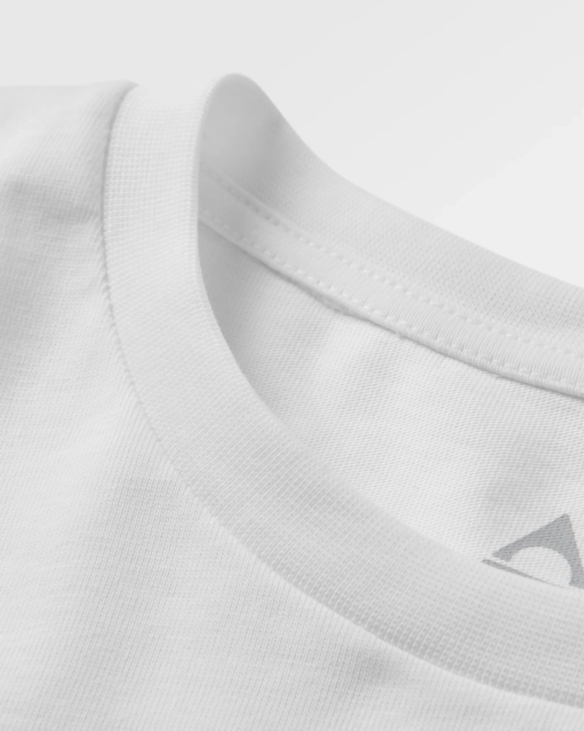 Vita Organic Cotton Relaxed Fit LS T-shirt - White - Image 8