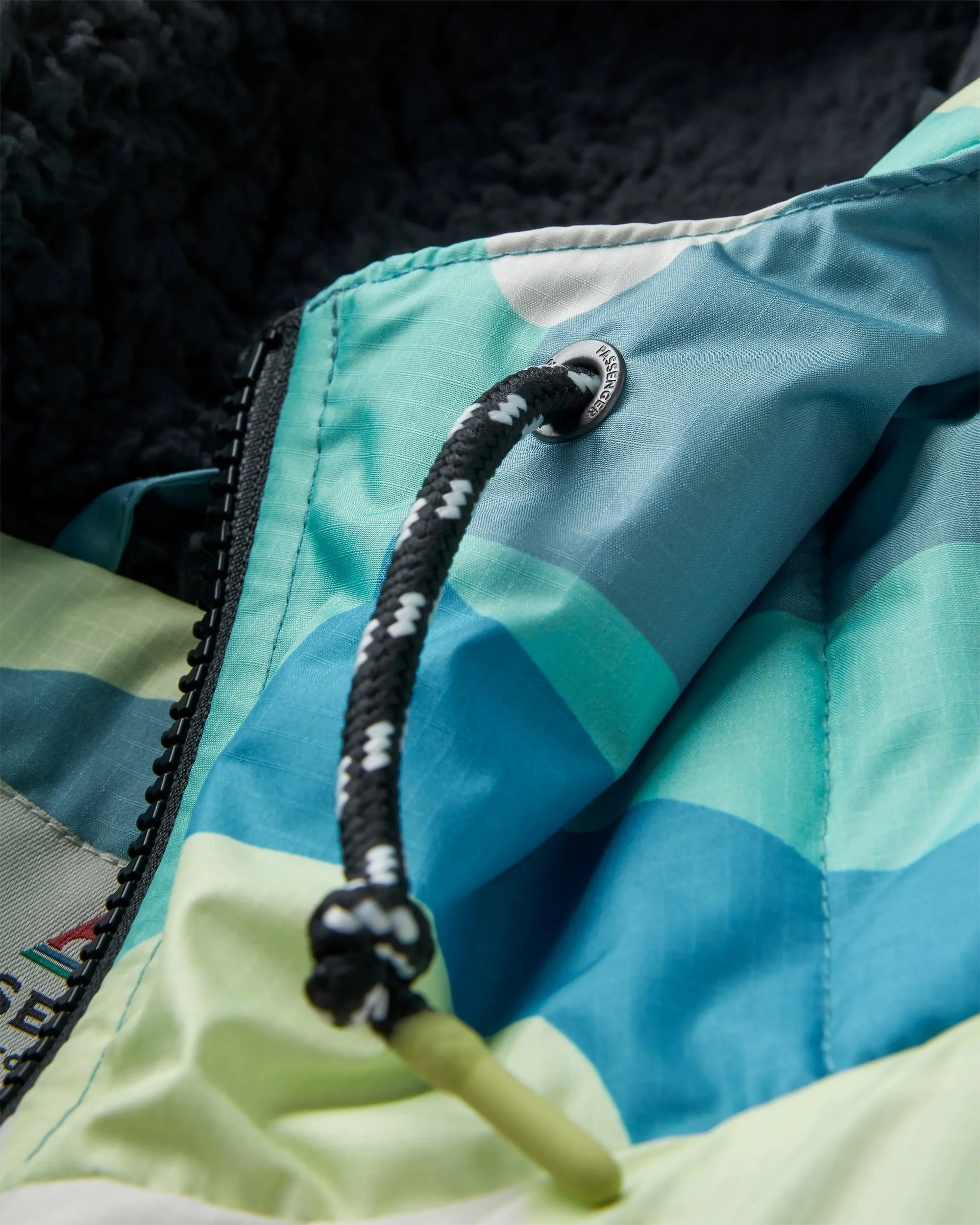 Waves Sherpa Lined Changing Robe - Vista Patchwork Aqua - Image 14
