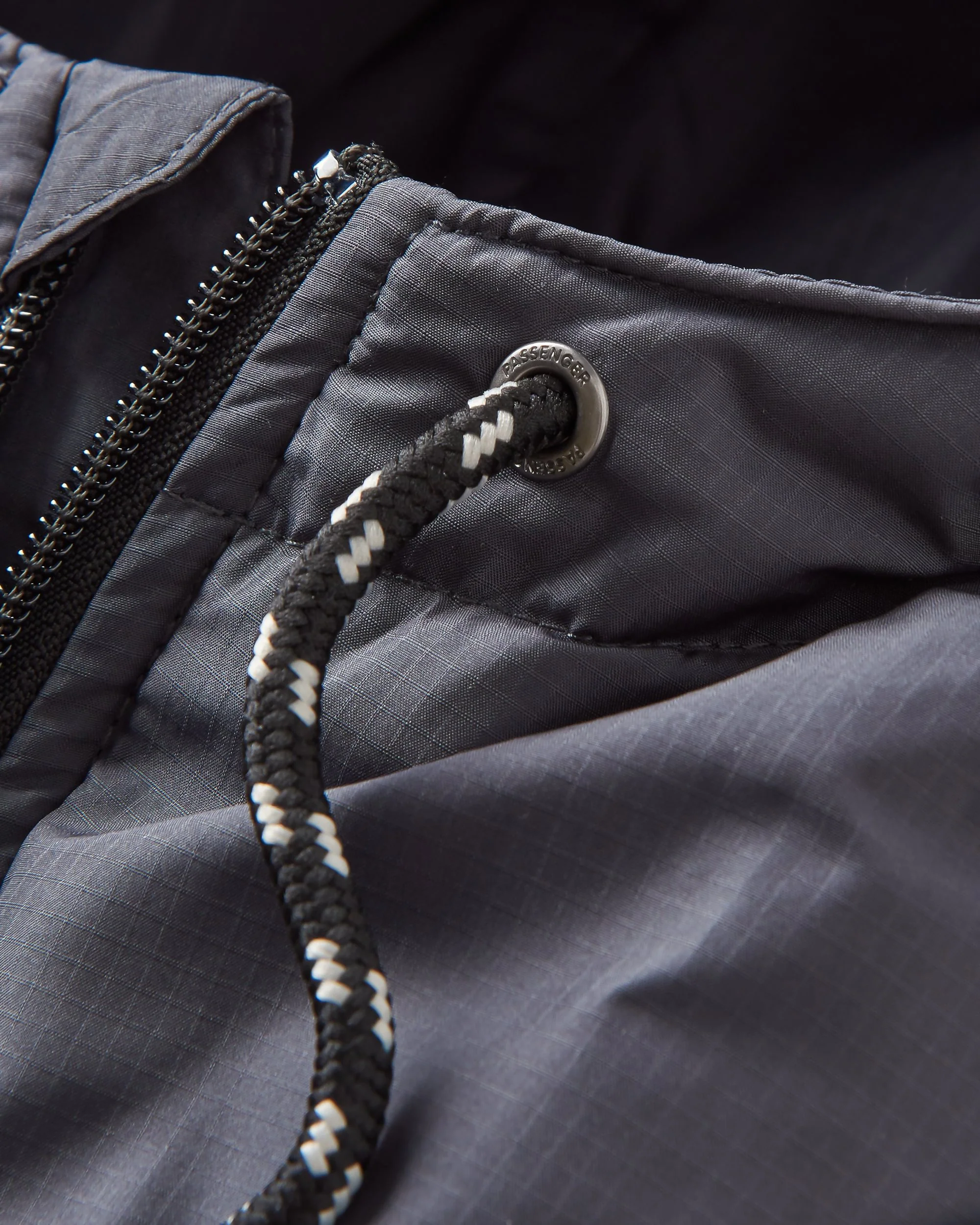Woodland Hooded 1/2 Zip Polar Fleece - Mountain Geo Charcoal - Image 4