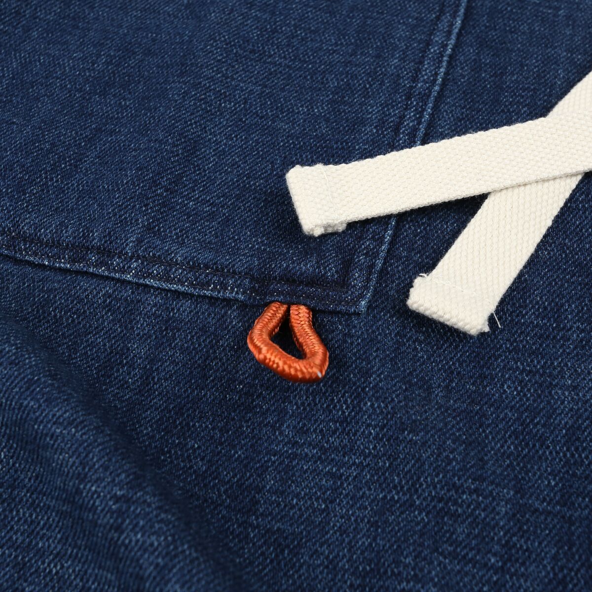 Yard Organic Cotton Denim Apron - Dark Denim - Image 10